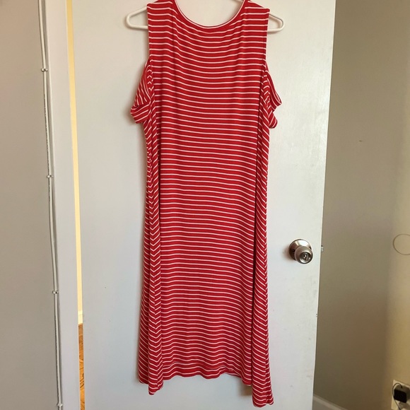 Old Navy Striped Cold Shoulder Dress - Size 2X - Picture 7 of 14